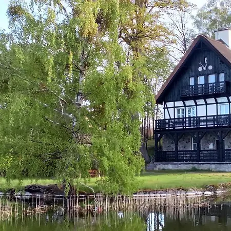 Osrodek Wypoczynkowy Lansk * スタビグダ